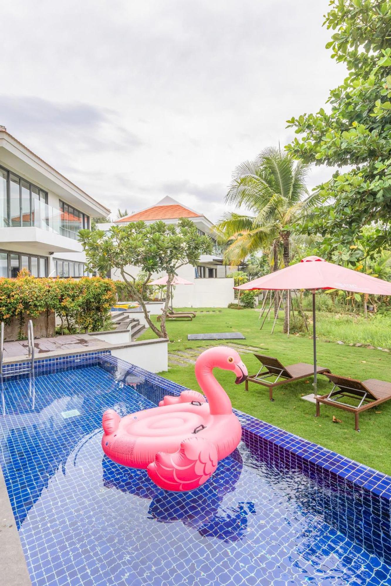 Idc White House Da Nang Villa Buitenkant foto