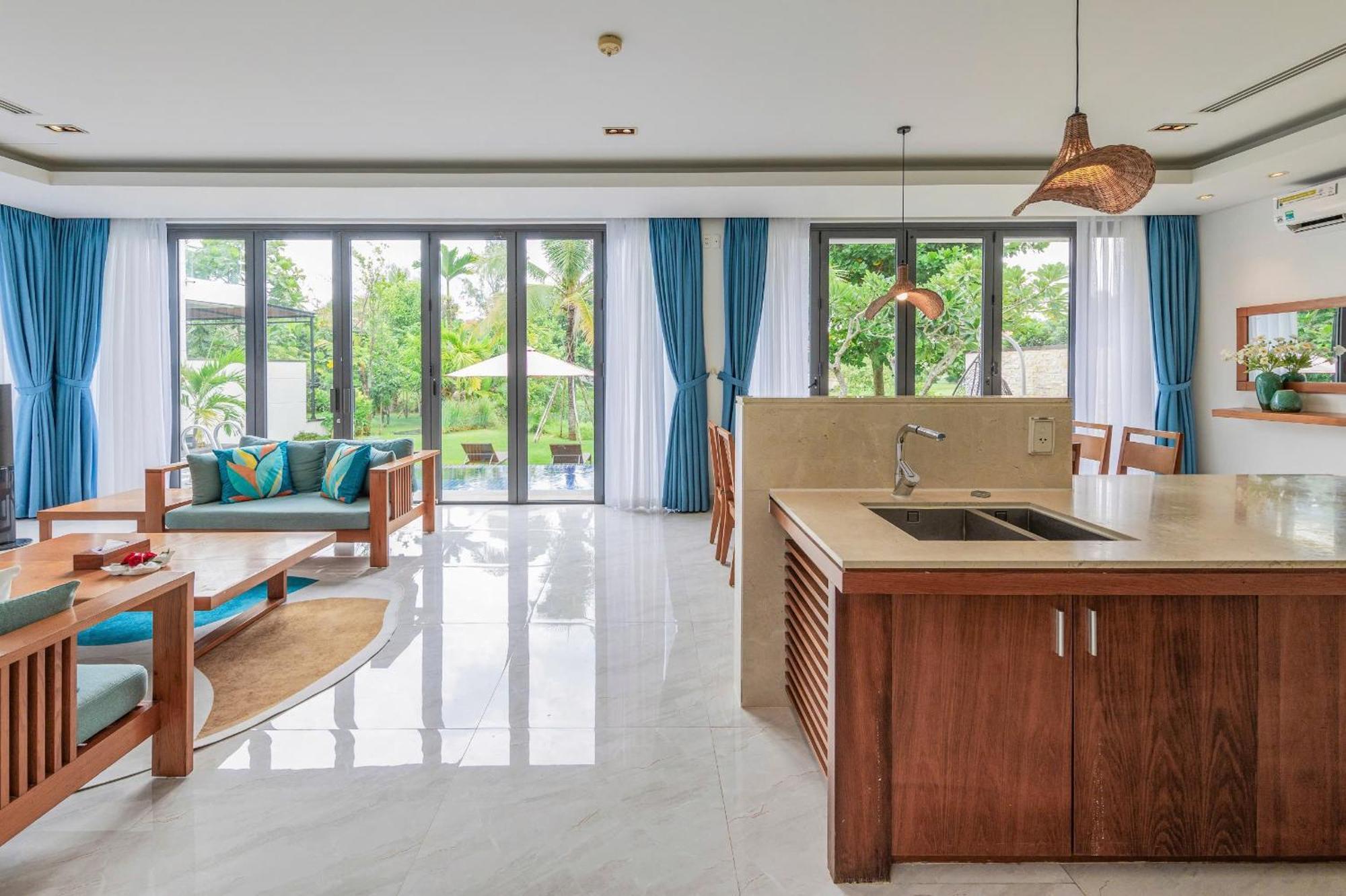 Idc White House Da Nang Villa Buitenkant foto